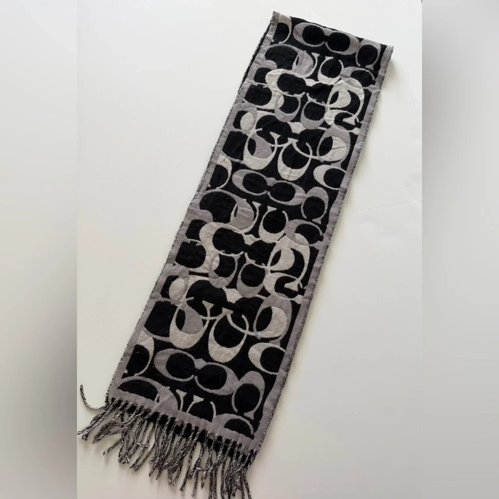 Coach Signature Logo Scarf 100% Merino Wool Reversible
